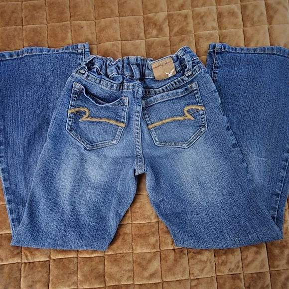 American Eagle Little Girls Bootcut Jeans | Size 7 | Discontinued Kids Line - Picture 2 of 3